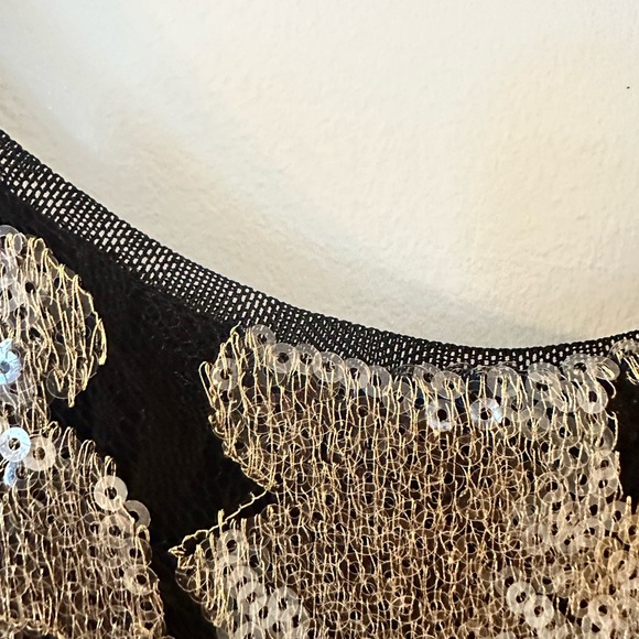 Embellished dress - Picture 3 of 6